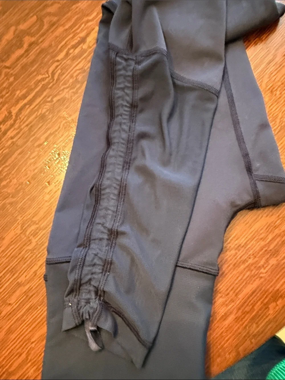Lululemon Womens Leggings Adjustable Mesh rusching Navy Blue Size 8 High Rise
